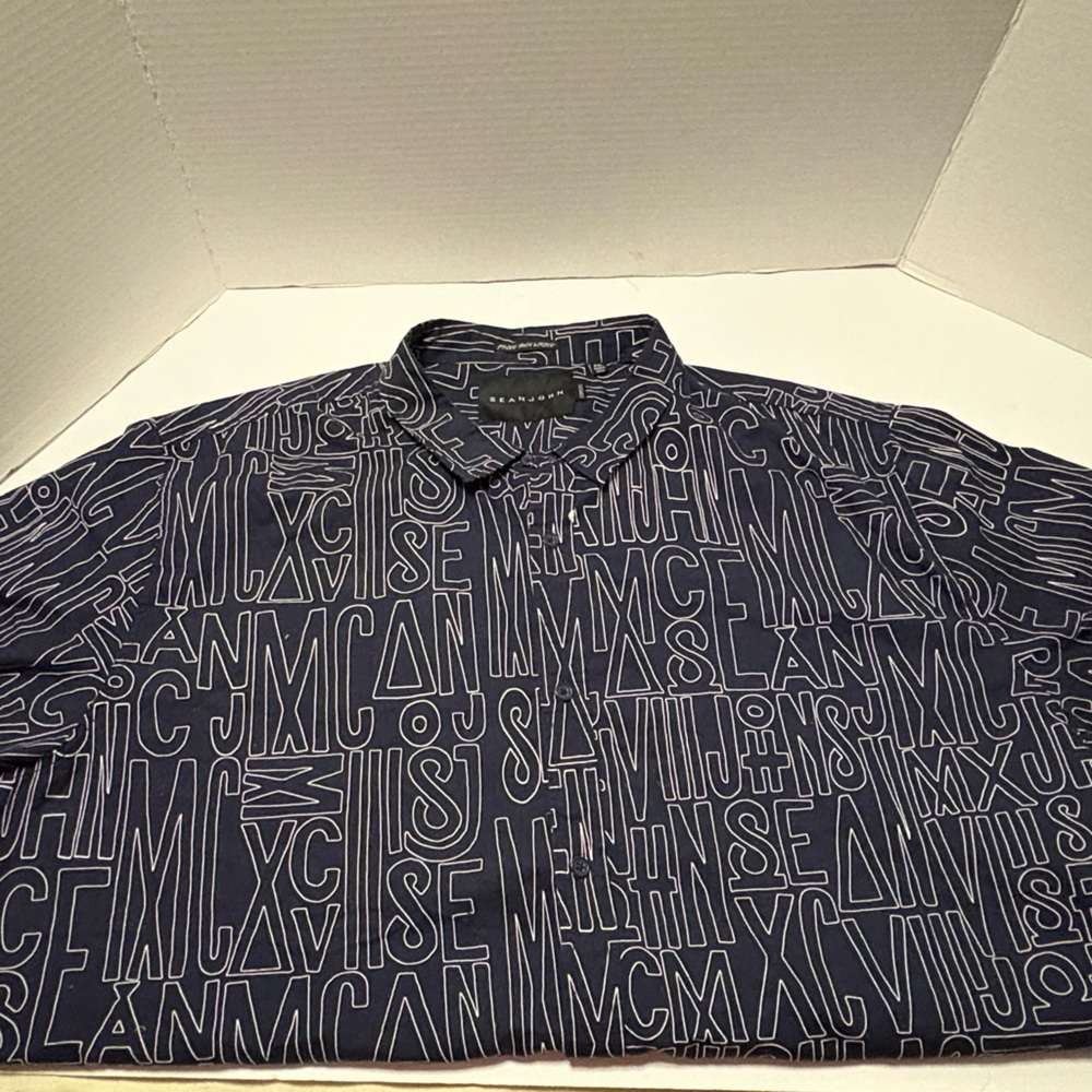 Sean John Navy Blue Graphic Shirt